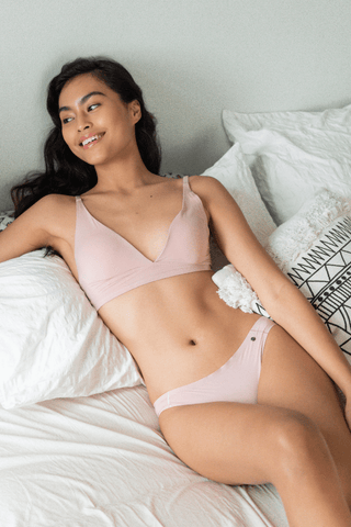 Rawbought's seamless lingerie line, the Kiri colleciton, in blush pink.